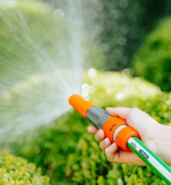 18mm Hi-Flo Adjustable Plastic Click-On Nozzle -Garden Bliss Neta 18mm Hi Flo Adjustable Plastic Click On Nozzle 4 62304.1707291687