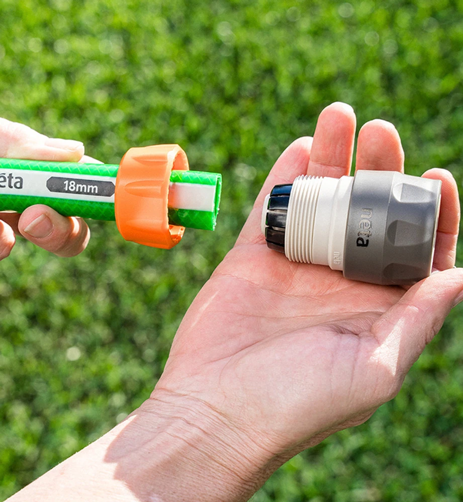 18mm Hi-Flo Plastic Watering Set 2 18mm Hi-Flo Plastic Watering Set - Image 2