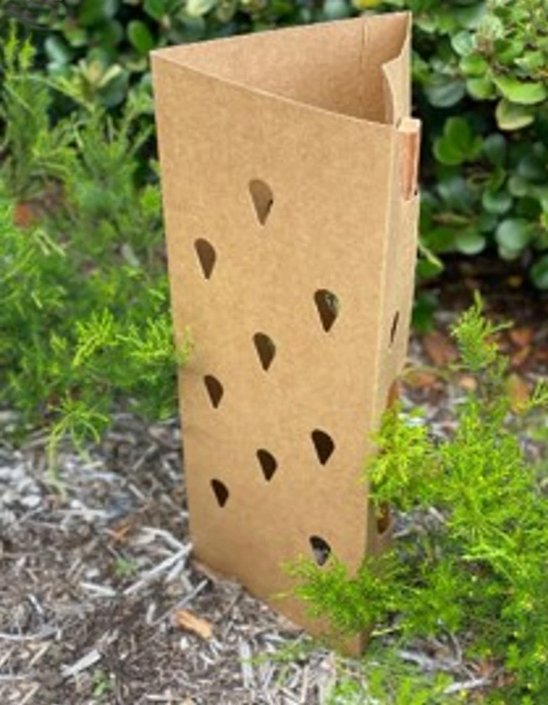 Greenguard MAXI Triangular Enviro Tree Guard 1 Greenguard MAXI Triangular Enviro Tree Guard